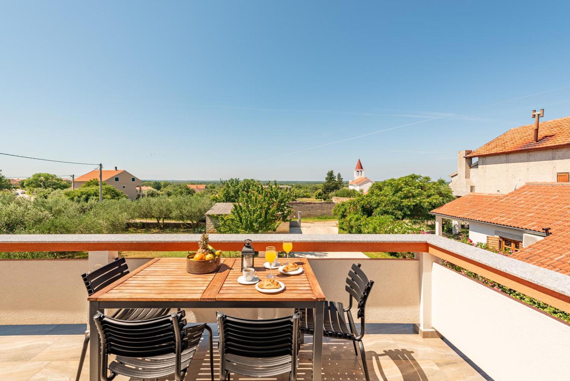 Apartman Mara Poljica  Buitenkant foto
