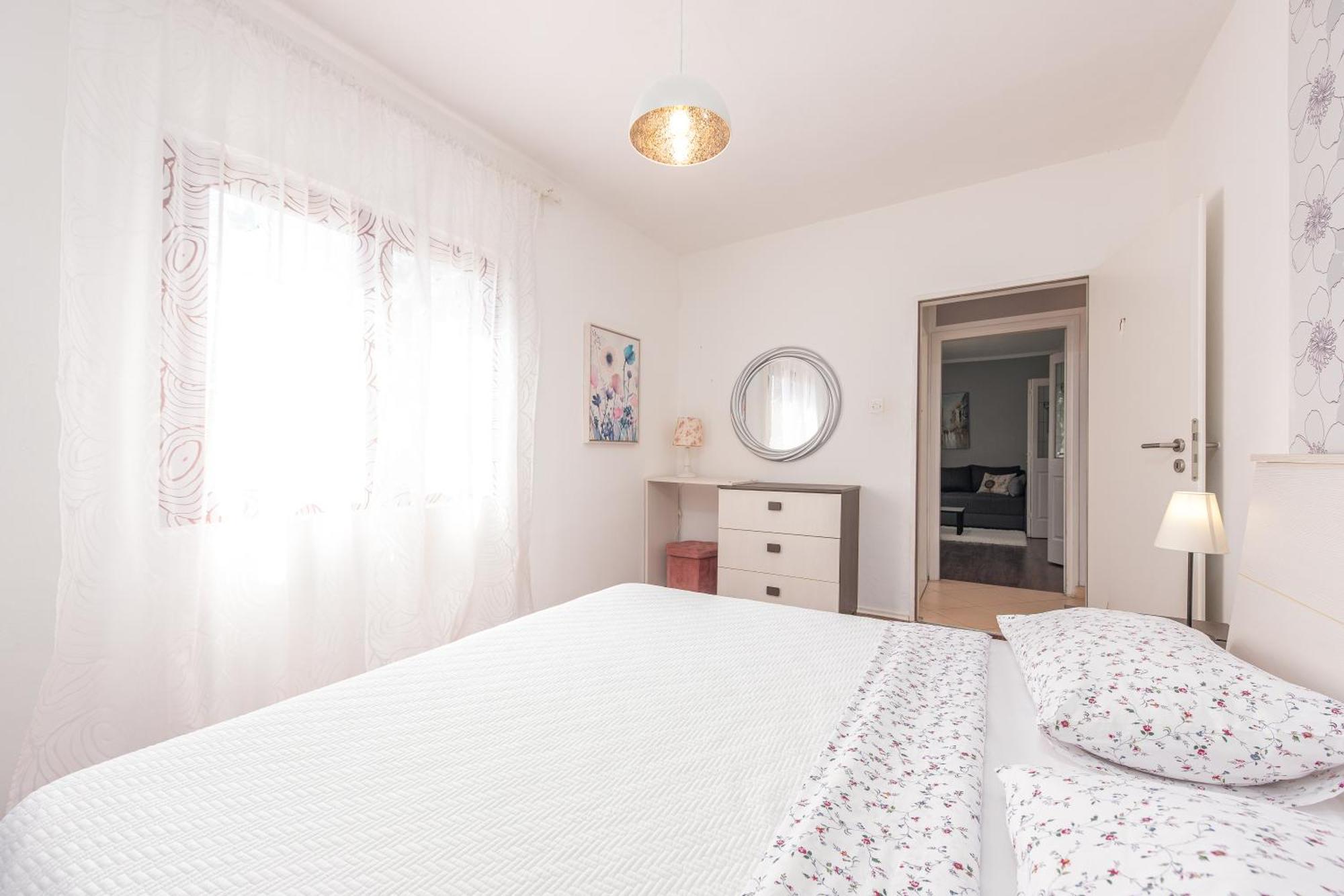 Apartman Mara Poljica  Buitenkant foto